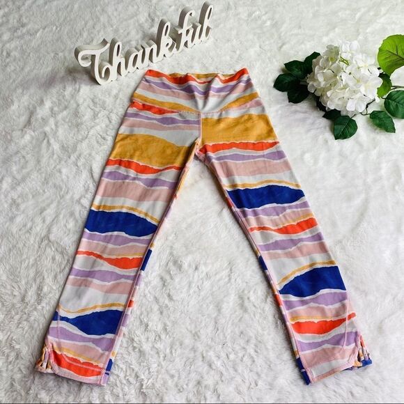 Lululemon True Self Crop Leggings Pants In Bleacher Stripe Iris Size 6